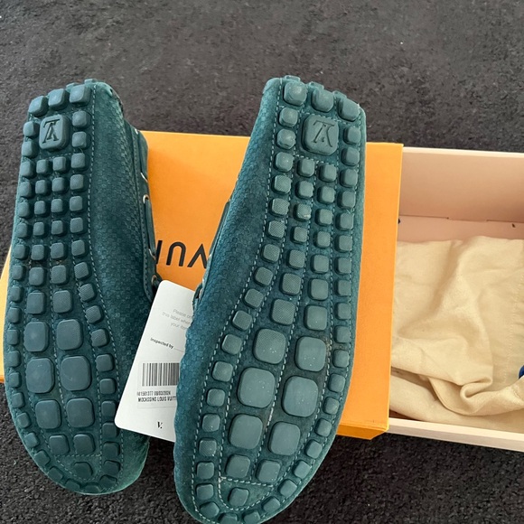 Men’s Louis Vuitton leather flats moccasin  size 11 - Picture 4 of 9